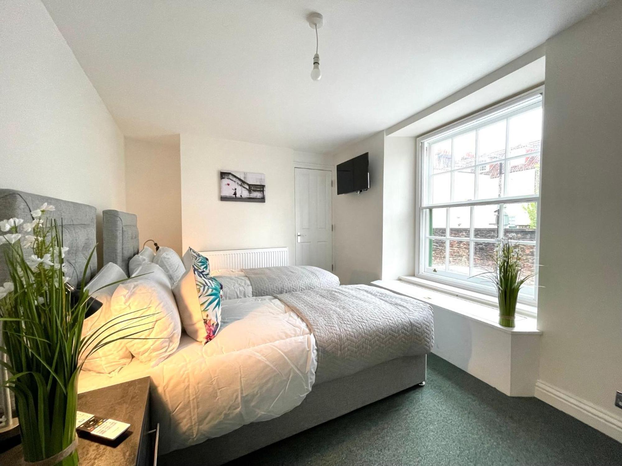 2 Bedroom Stopoverz Appartement